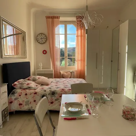 Douceur Pastel Avec Ascenseur Lejlighed Châtel-Guyon